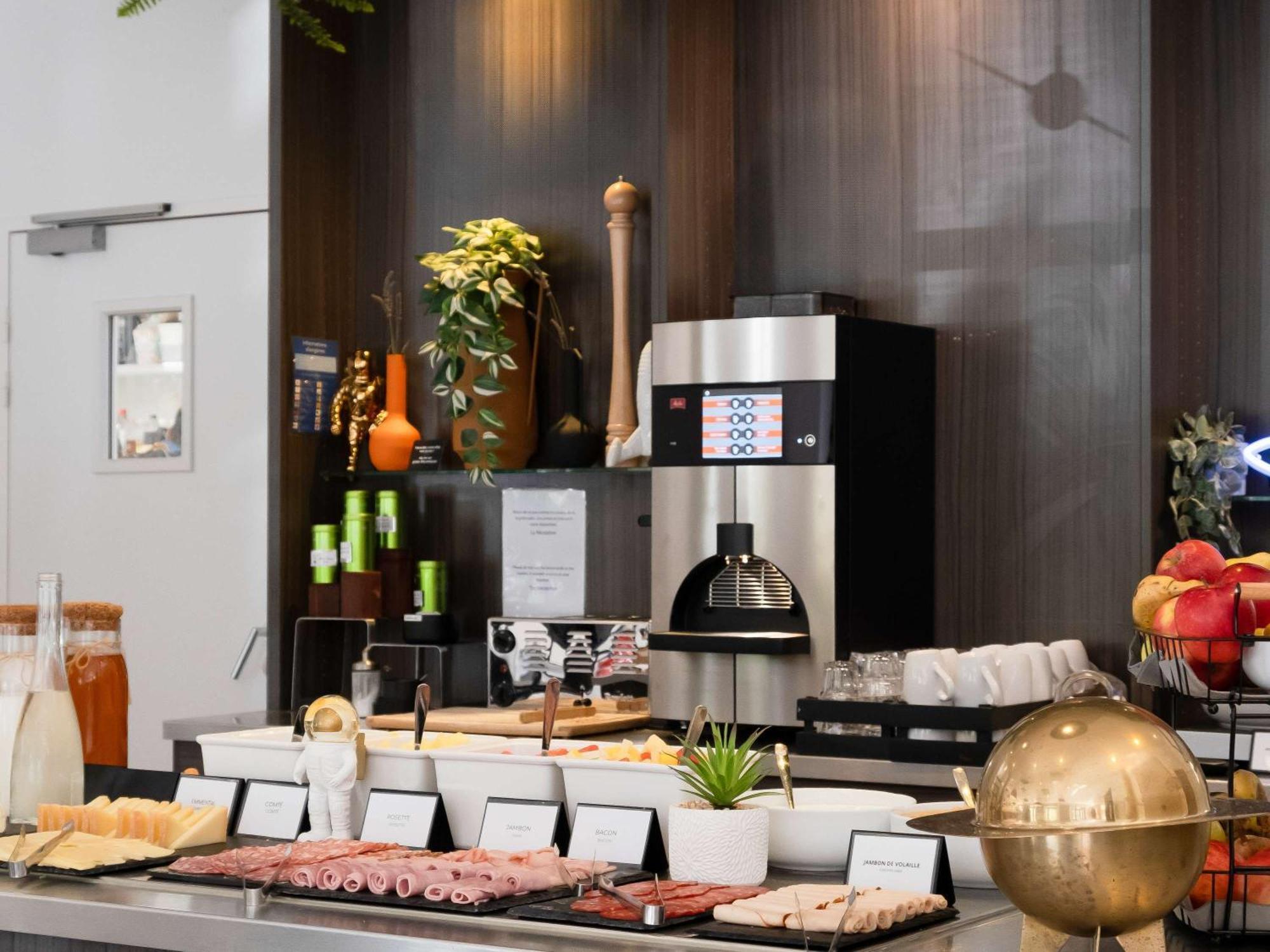 ibis Styles Toulouse Cite Espace Exterior foto