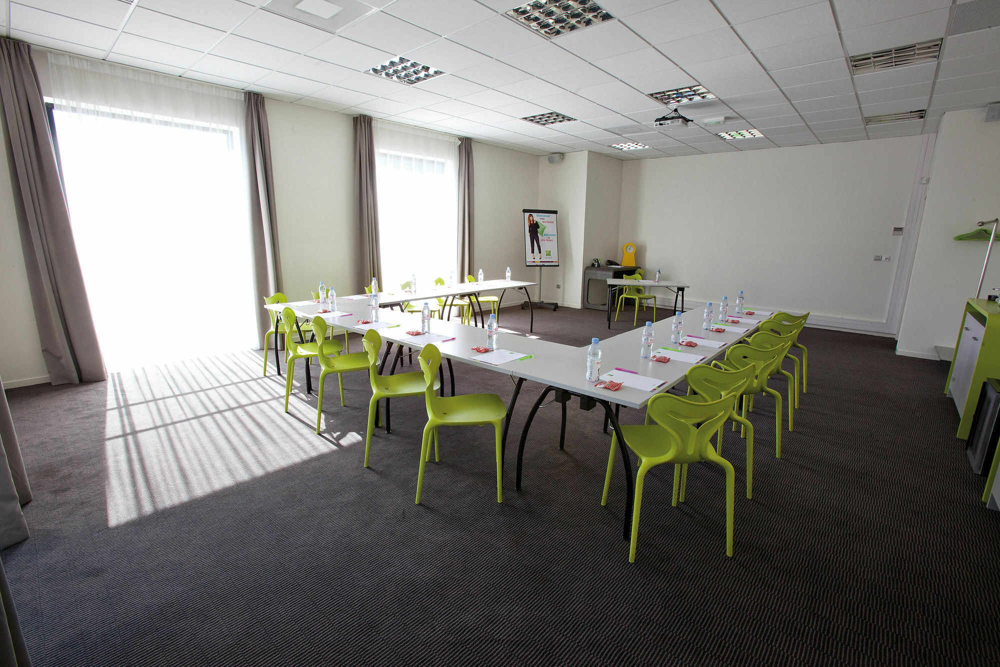 ibis Styles Toulouse Cite Espace Exterior foto
