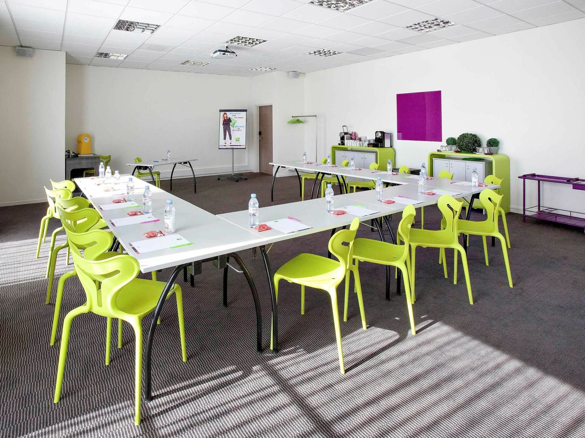 ibis Styles Toulouse Cite Espace Exterior foto